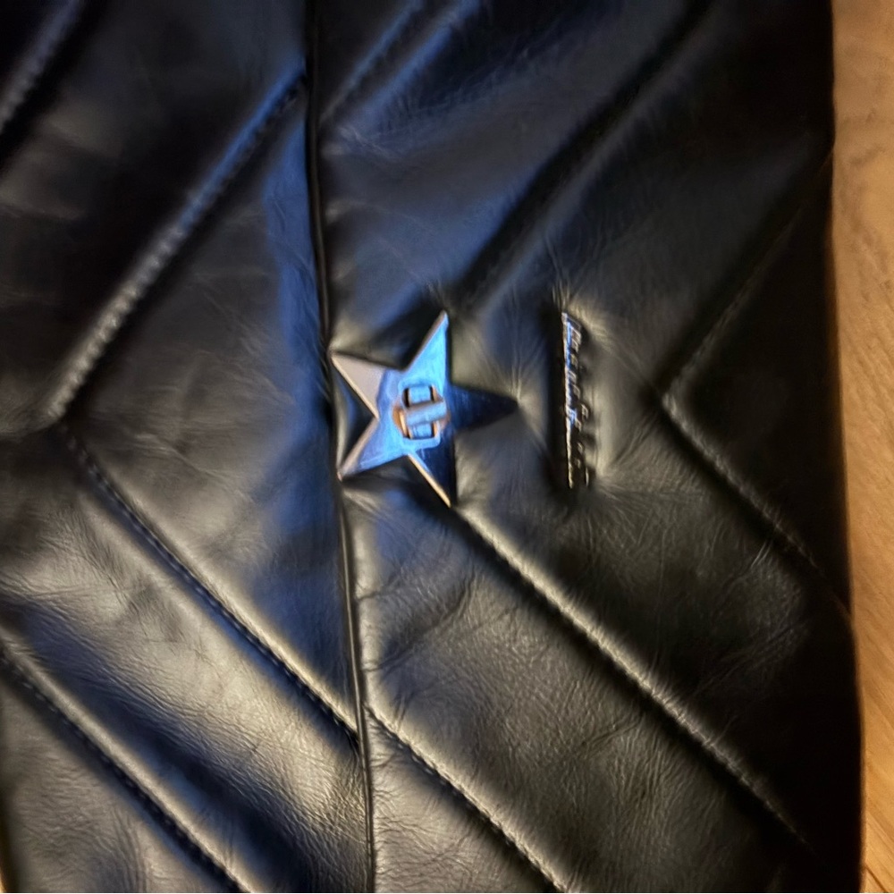 Luxurious Black Quilted Shoulder Bag